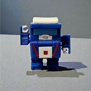 TRANSFORMERS BOTBOTS
BACKPACK BUNCH MS. TAKE